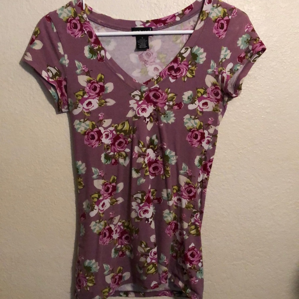 Women’s floral top